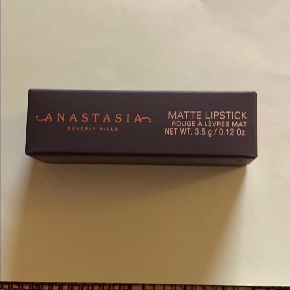 Anastasia Beverly Hills LIPSTICK in STARGAZER